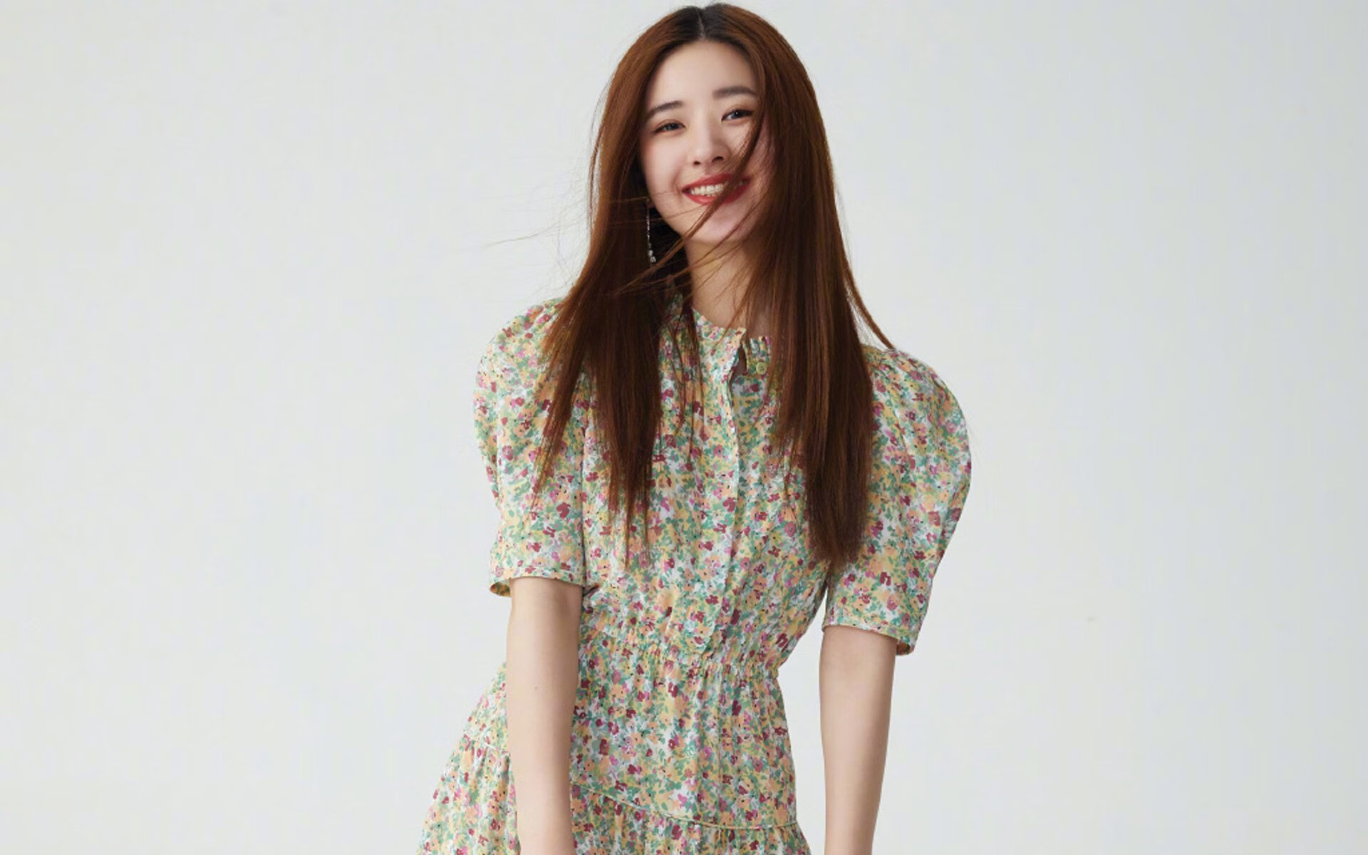 开云体育下载-科贝特泳姿流畅展现蛙泳魅力，科贝特舰队