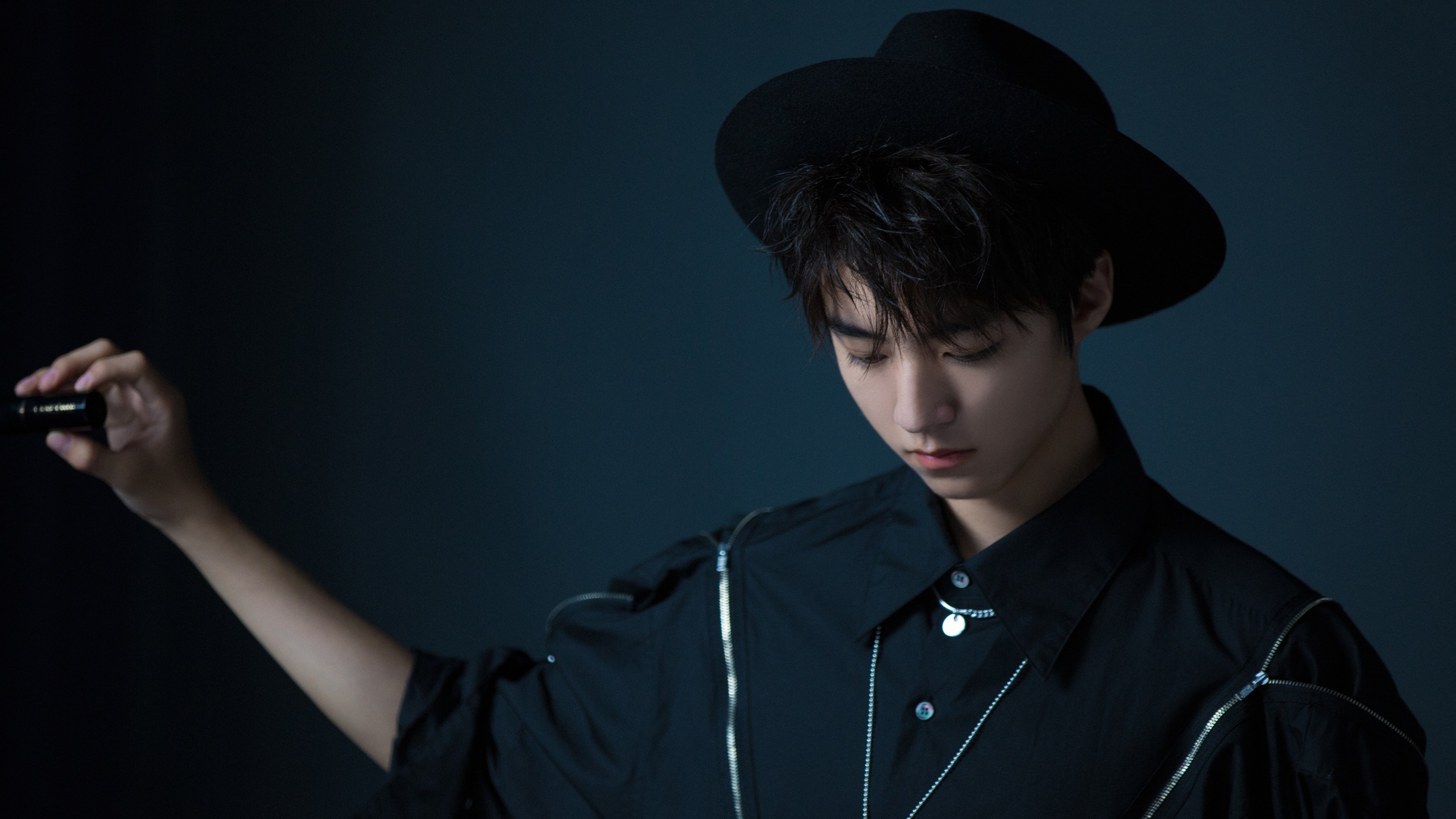 骑士球迷设计球衣方案获得球队采用，骑士主客场球衣